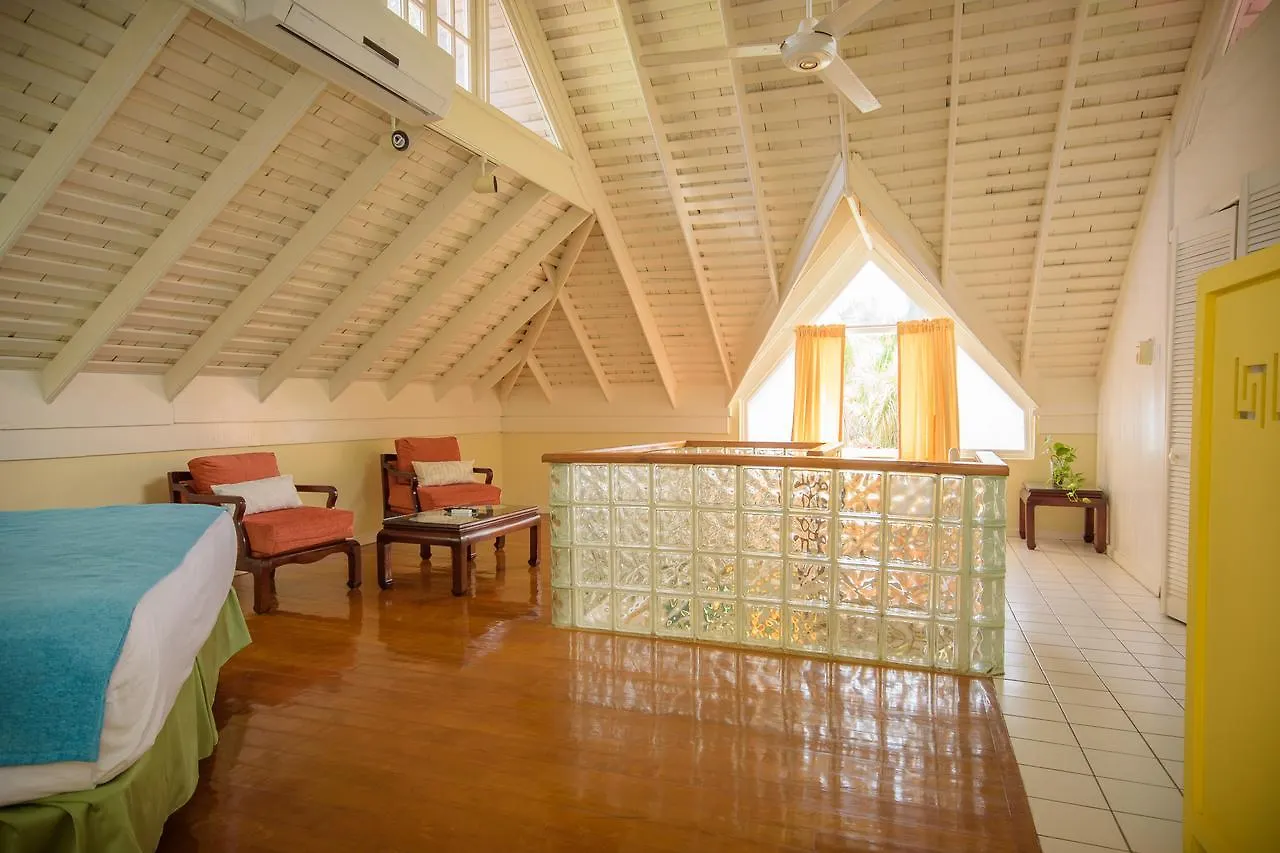 Comfort Apartments At The Ridge Ocho Ríos Apartahotel